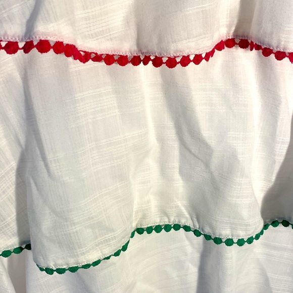 Andrée by Unit size 1X white tiered dress with colorful tassels - Picture 2 of 3